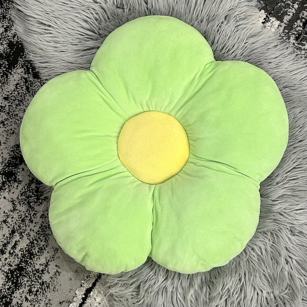 Butterfly Craze Daisy Floor Pillow: 20" Diameter Machine-Washable Plush